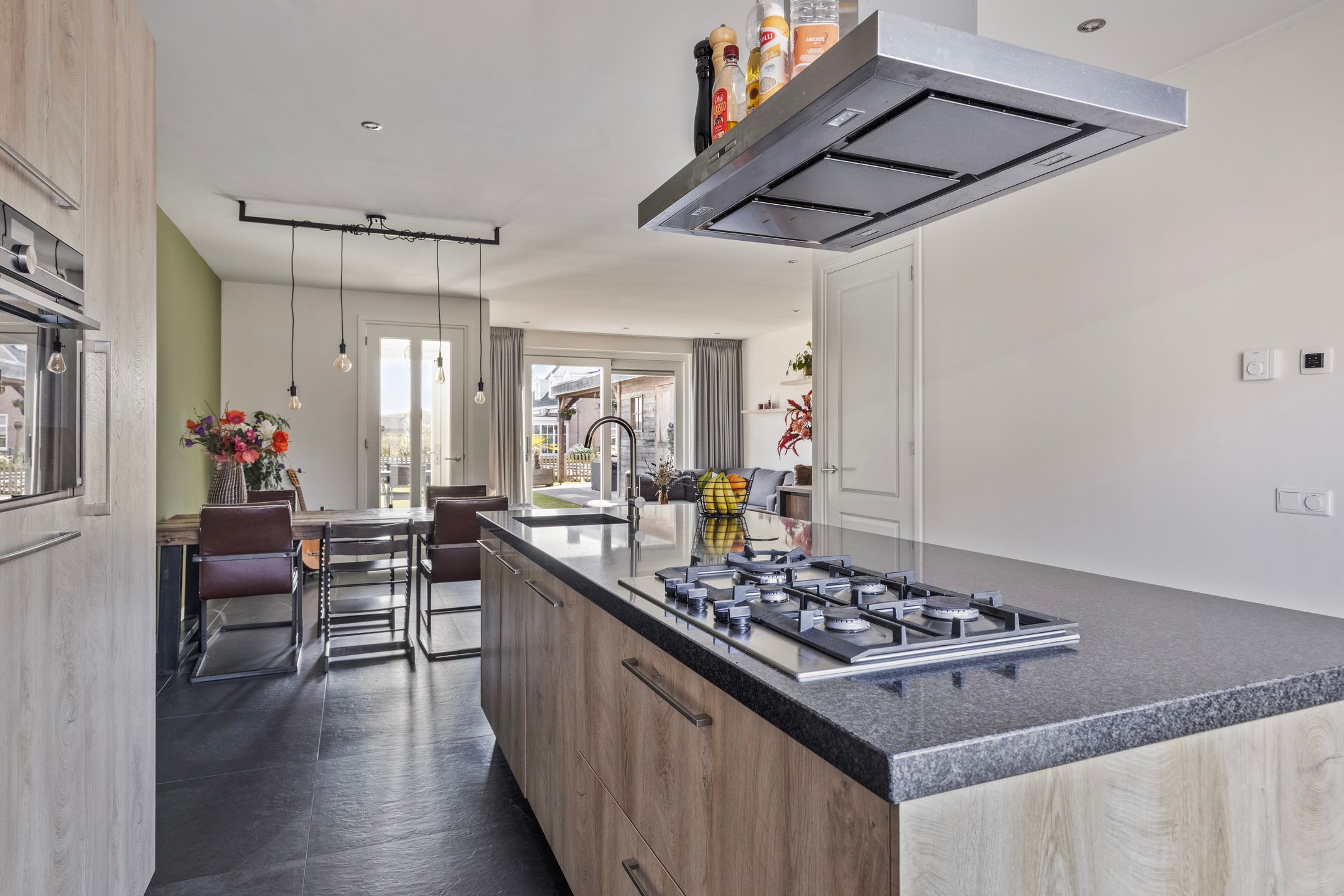 Foto 15 van Kaarsenmaker 44