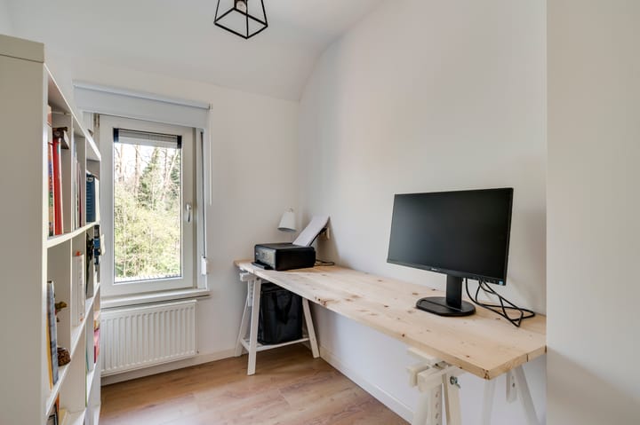 Foto 23 van Julianalaan 7