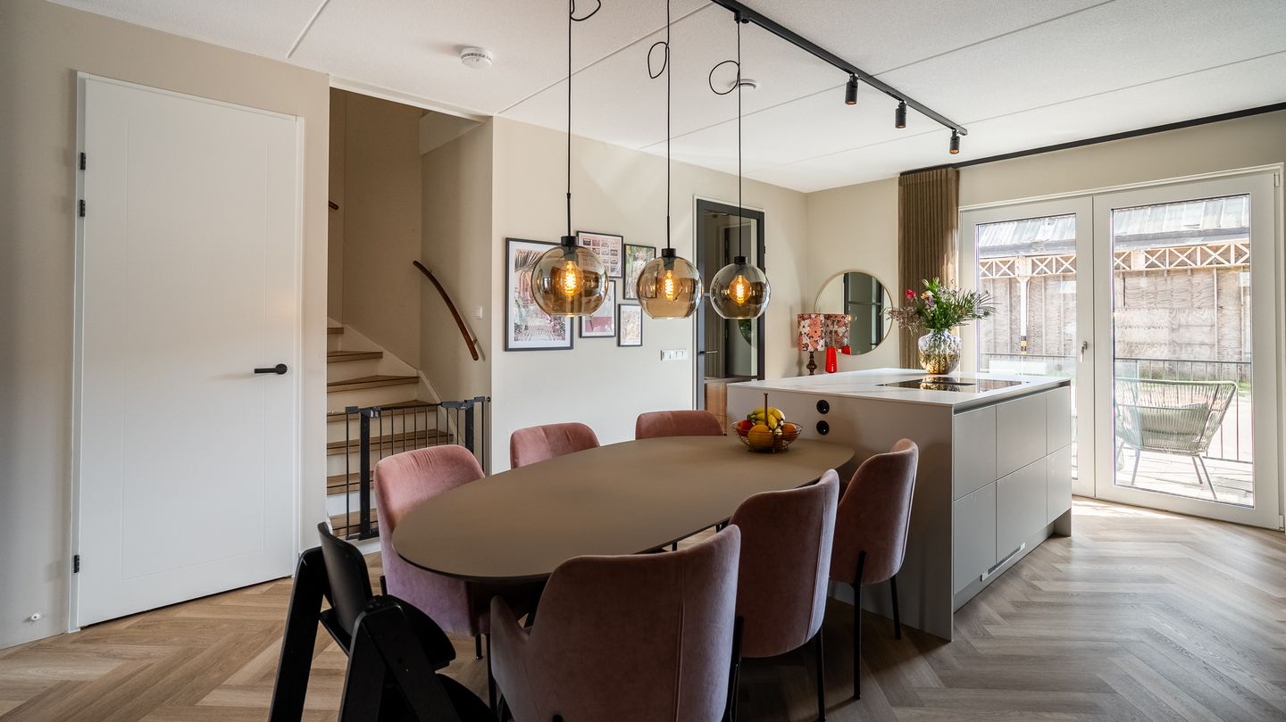 Photo 10 of Doedes Breuning ten Catestraat 86