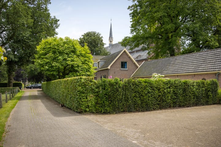 Foto 73 van Kerklaan 10