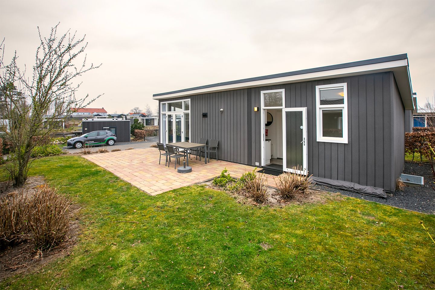 Foto 4 van Randmeerweg 8-515