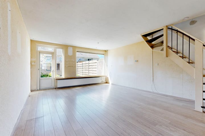 Foto 10 van Van Puttenstraat 75