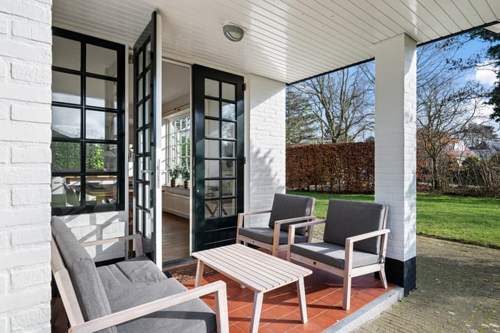 Foto 13 van Korenbloemlaan 6