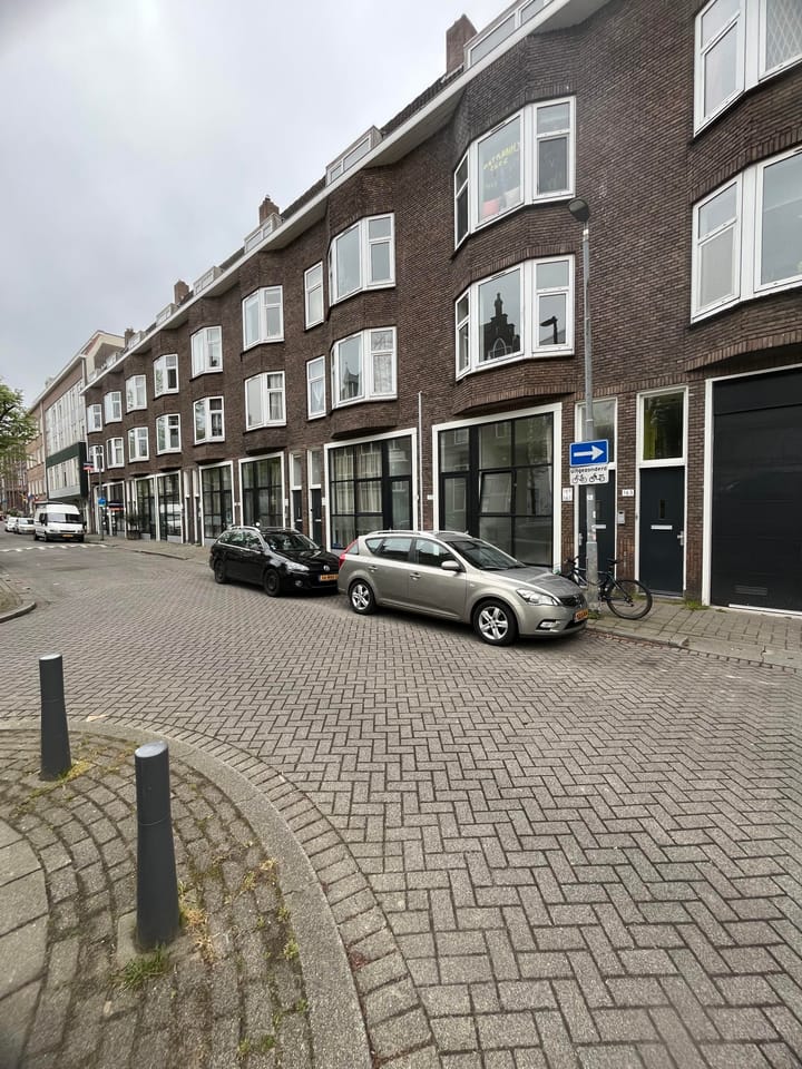 Photo 2 of Schoonderloostraat 155