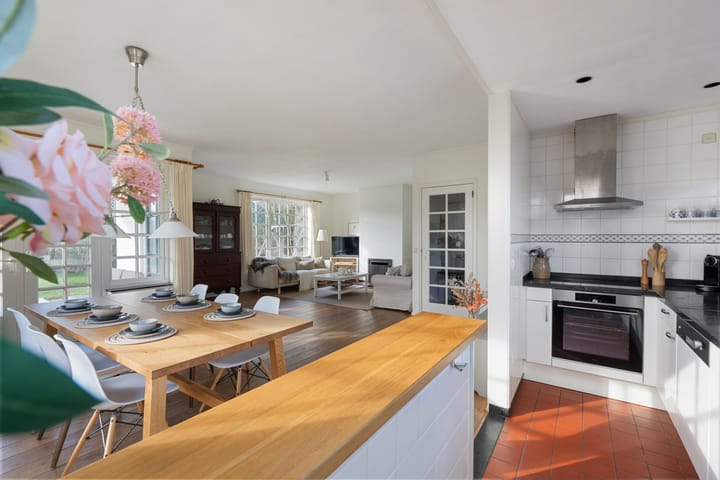 Foto 30 van Korenbloemlaan 6