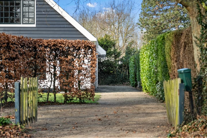 Foto 47 van Korenbloemlaan 6