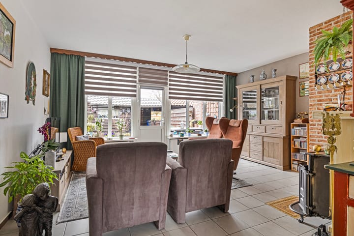 Foto 2 van Beneluxstraat 35