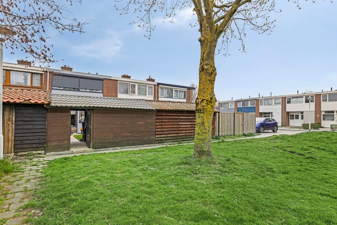 Foto 22 van Beneluxstraat 35