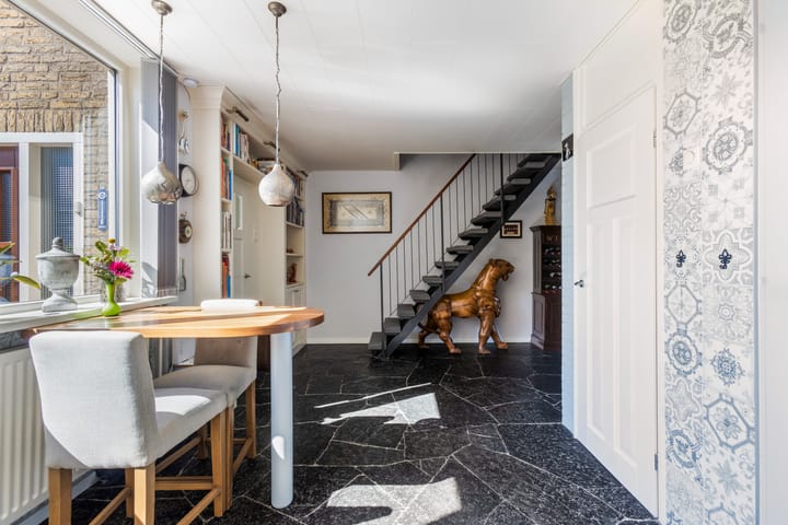 Photo 18 of De Vroedschap 64