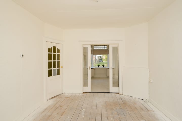 Foto 4 van J. Duikerstraat 6