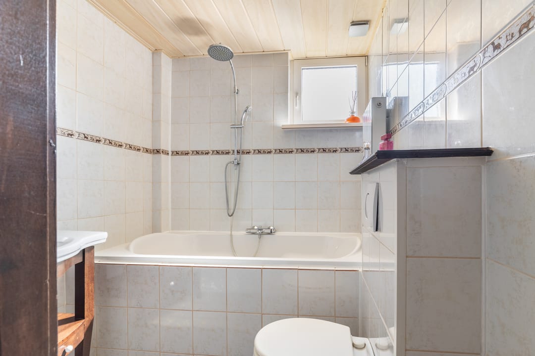 Foto 16 van Prof ten Doesschatestraat 123