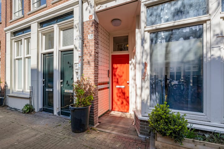 Foto 2 van Bentinckstraat 38-1