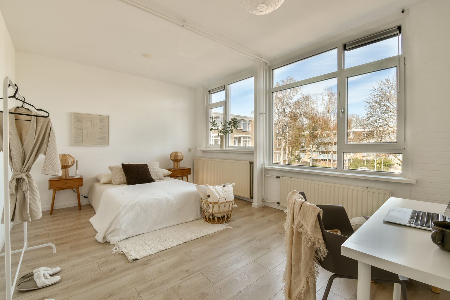 Photo 4 of Midscheeps 15