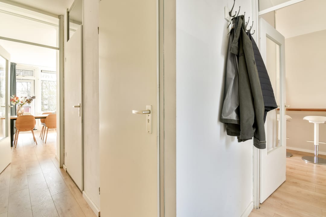 Photo 7 of Midscheeps 15