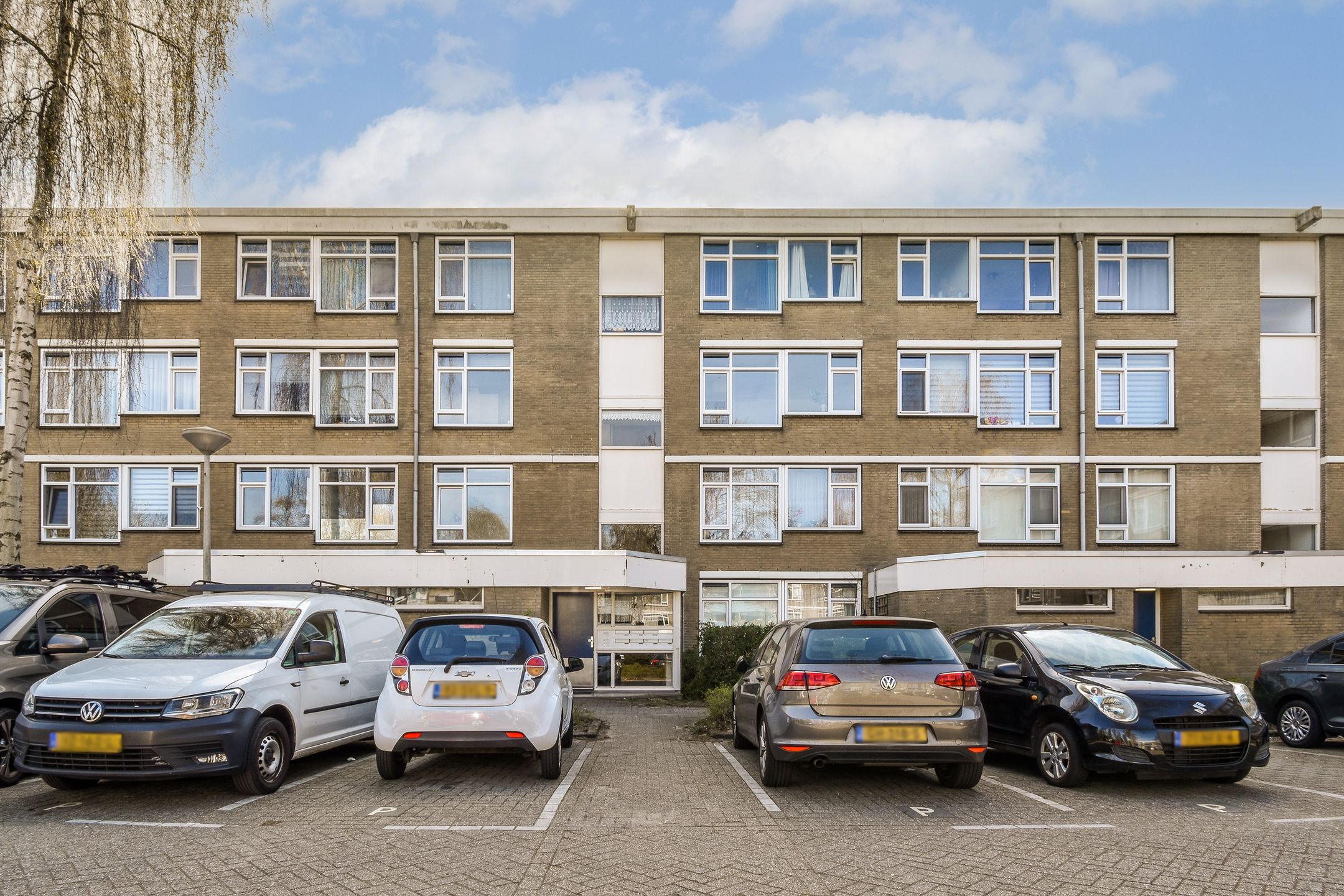 Photo 33 of Midscheeps 15