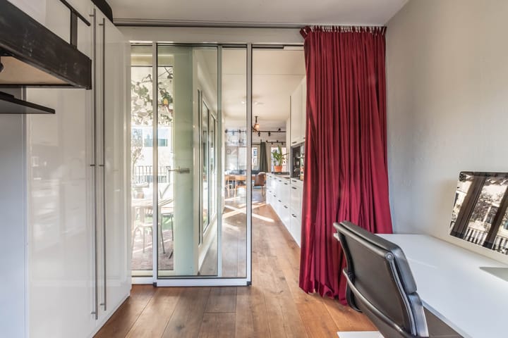 Photo 28 of Eerste Constantijn Huygensstraat 50-H