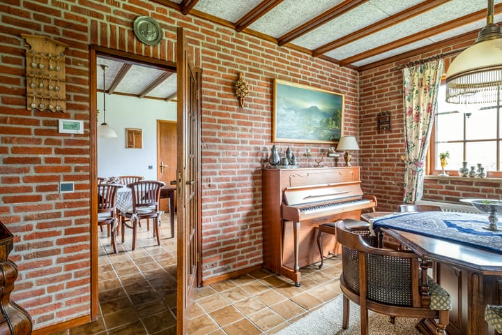 Foto 16 van J S Bachstraat 18