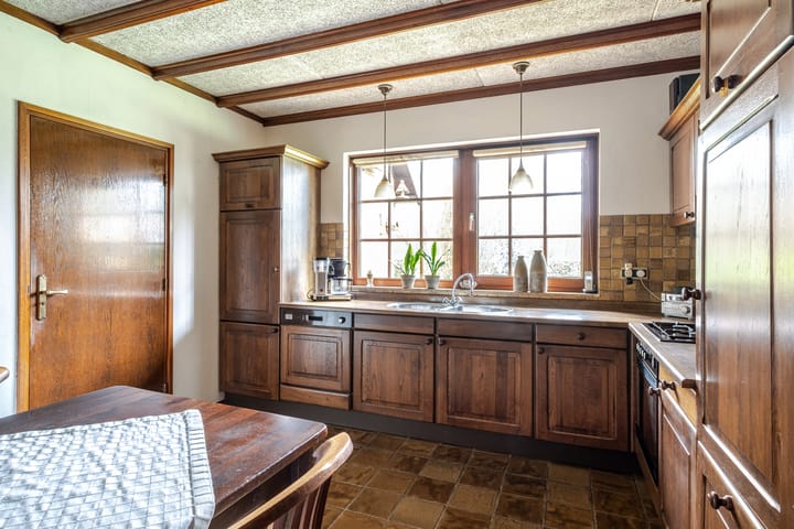 Foto 18 van J S Bachstraat 18