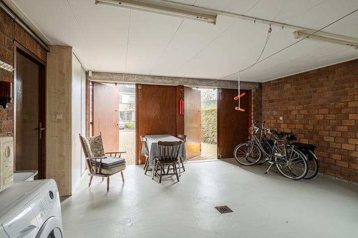 Foto 28 van J S Bachstraat 18