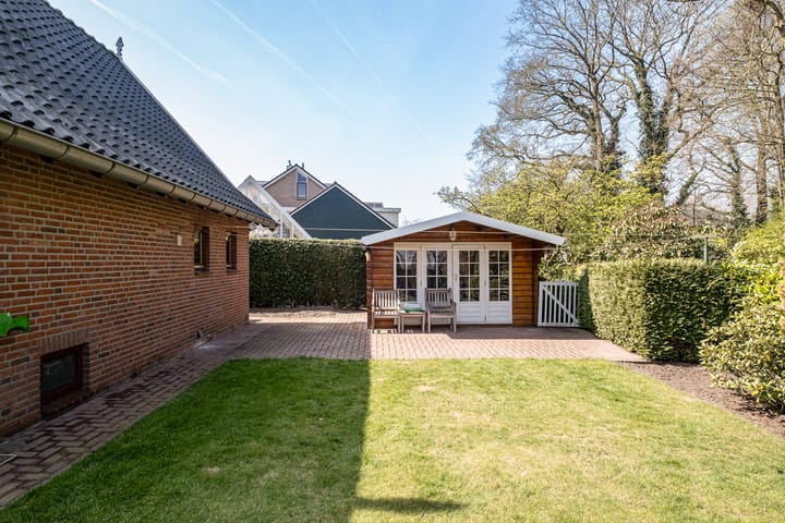 Foto 48 van J S Bachstraat 18