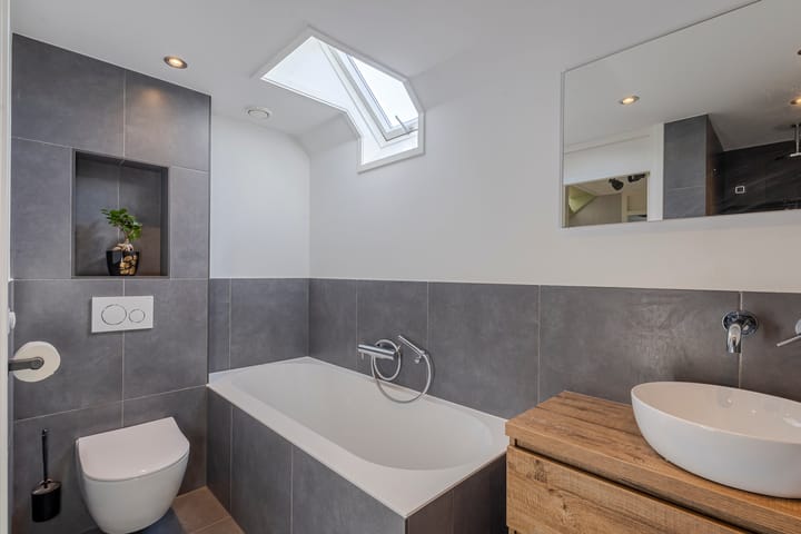 Foto 3 van Hangsloot 12