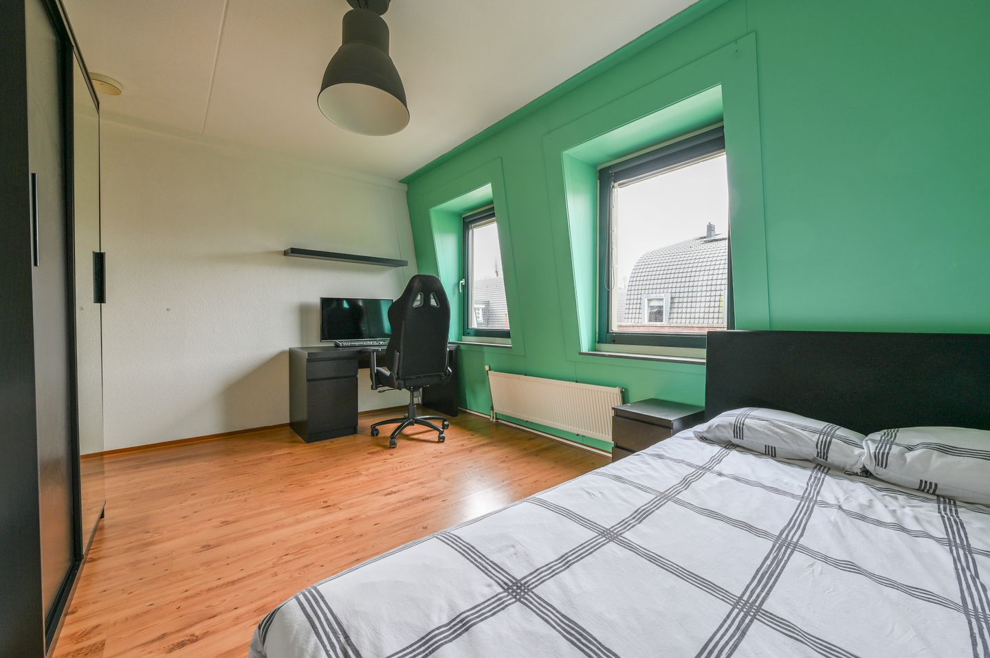 Foto 25 van Pieter Hellendaalweg 14