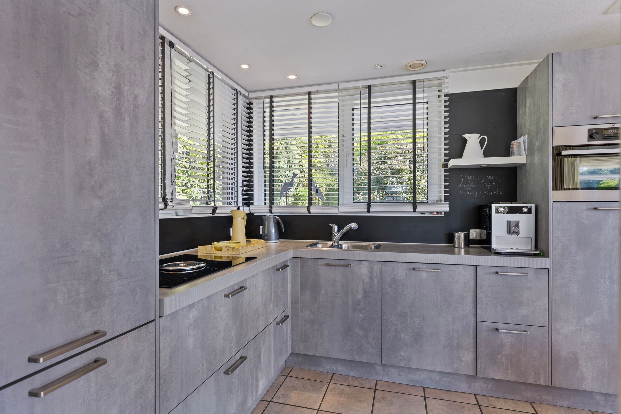 4-bedroom freehold villa in Zoutelande — photo 4 of 5