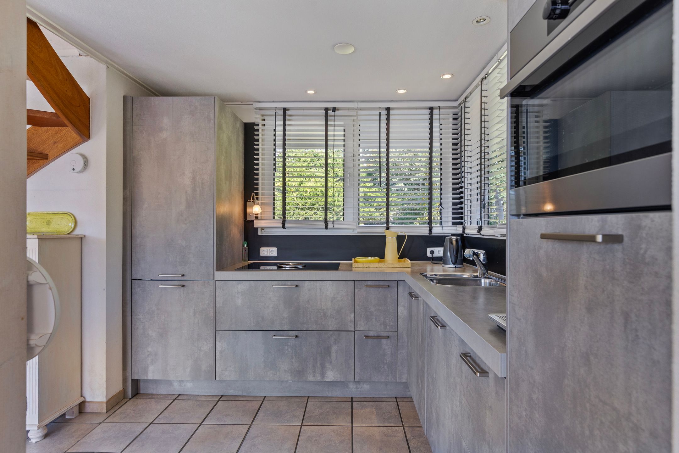 Foto 12 van Stormvogel 24