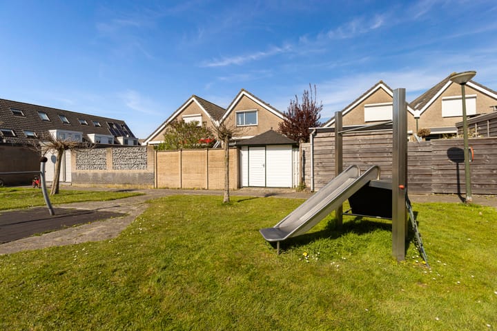 Foto 37 van Kompas 10