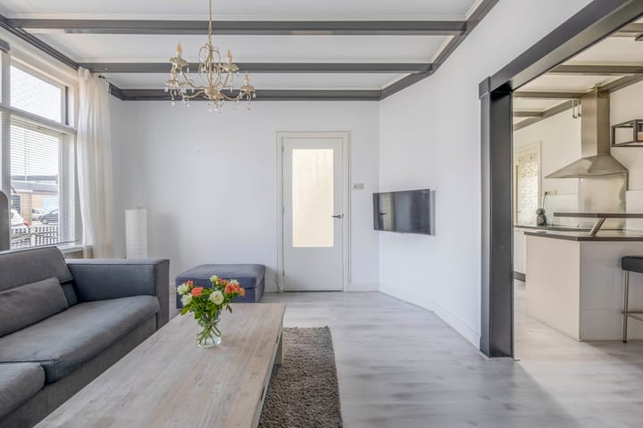 Foto 9 van Dorpsweg 51