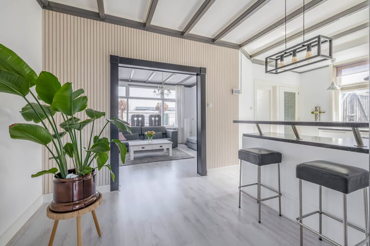 Foto 12 van Dorpsweg 51