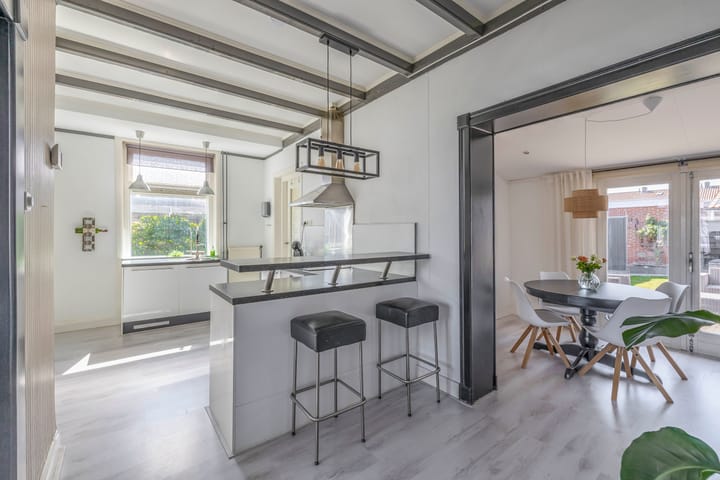 Foto 16 van Dorpsweg 51