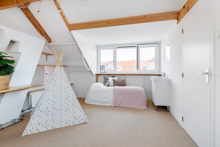 Foto 28 van Lijsterlaan 34