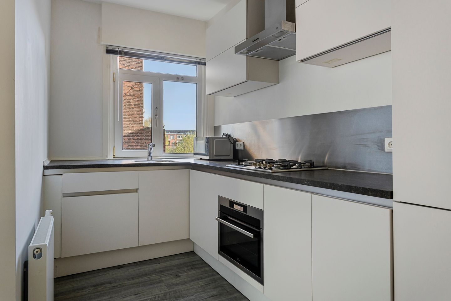 Photo 4 of Boerhaavelaan 75-A