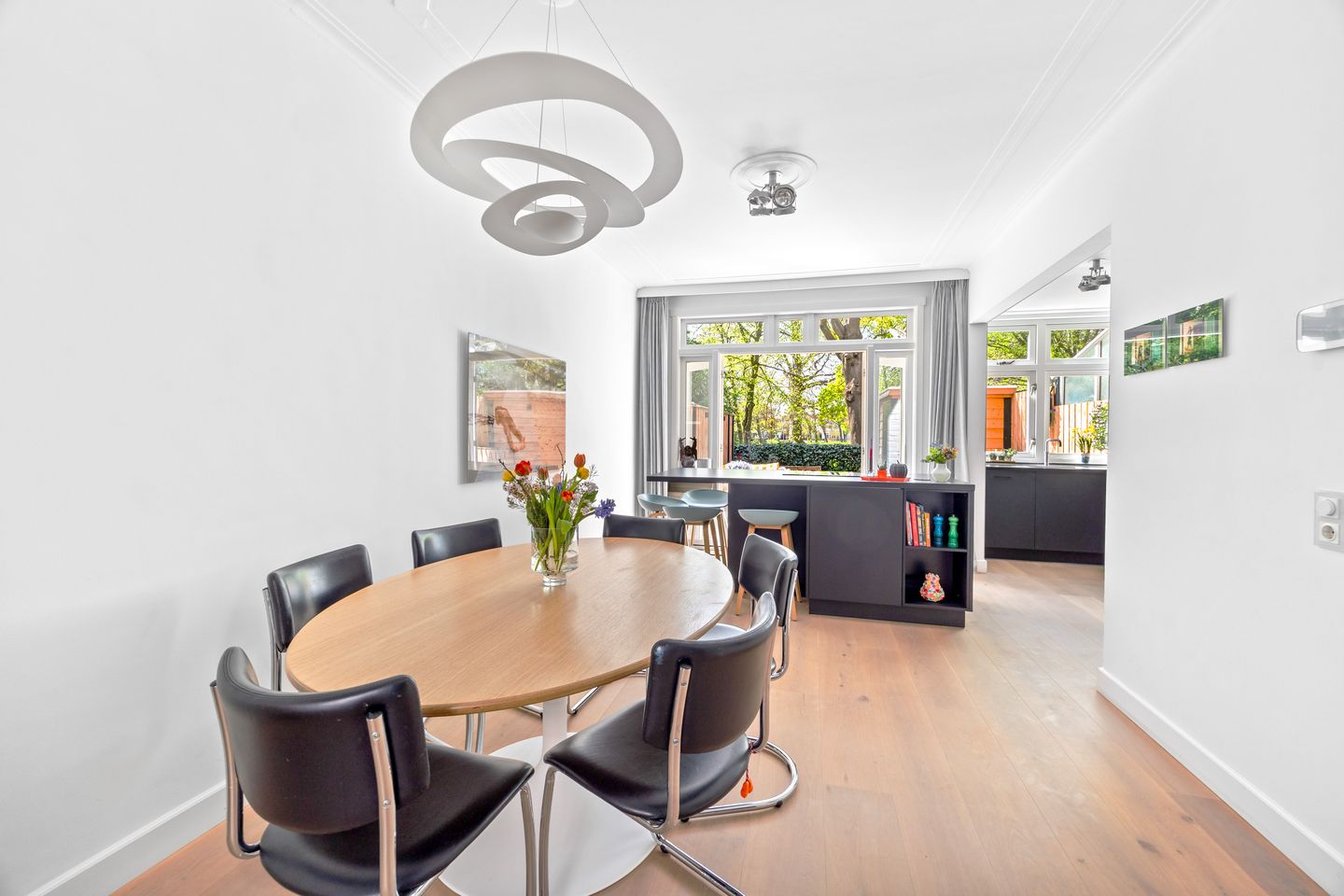 Photo 10 of Hofwijckstraat 32