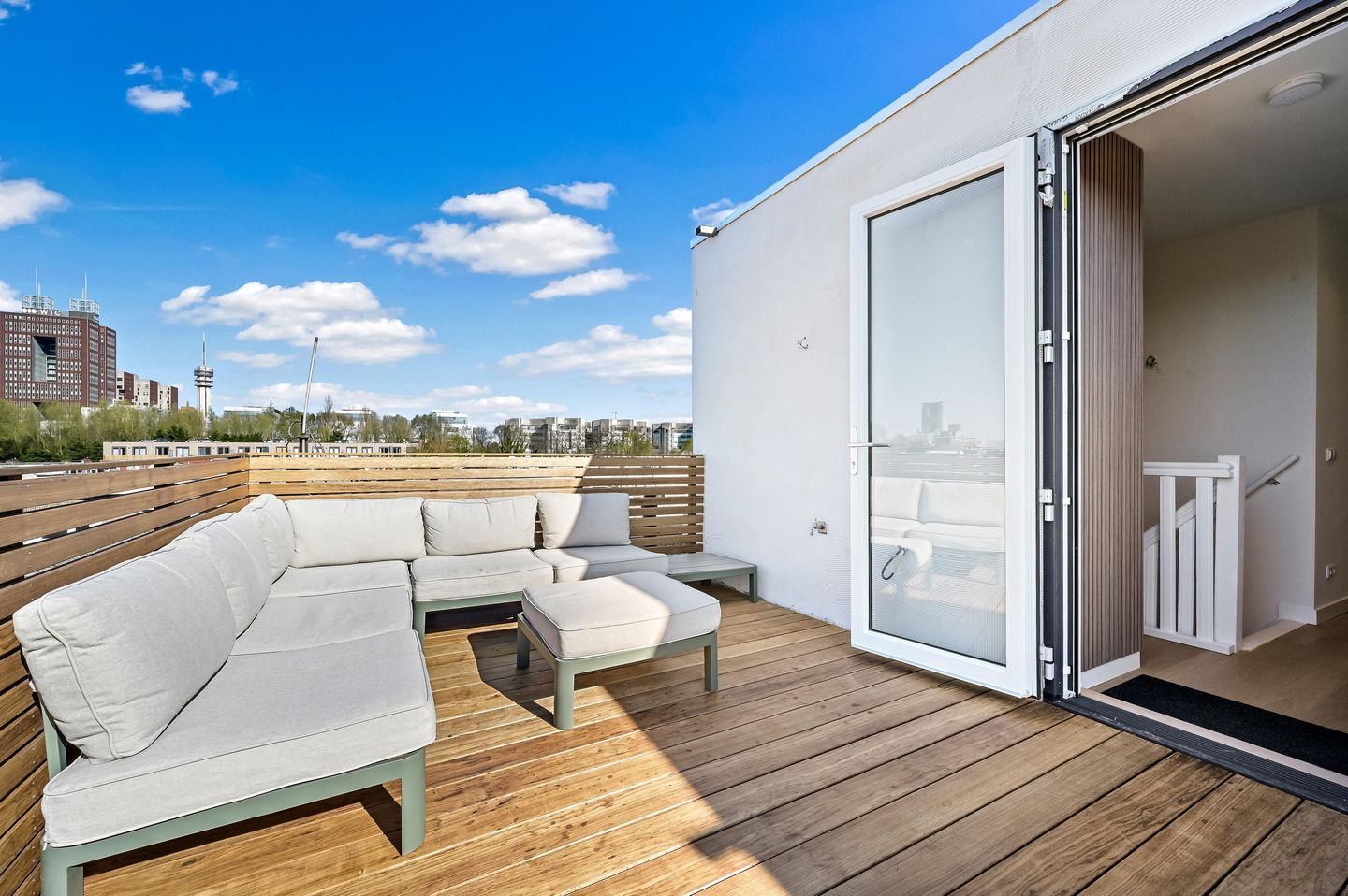 Photo 44 of van der Marckstraat 41