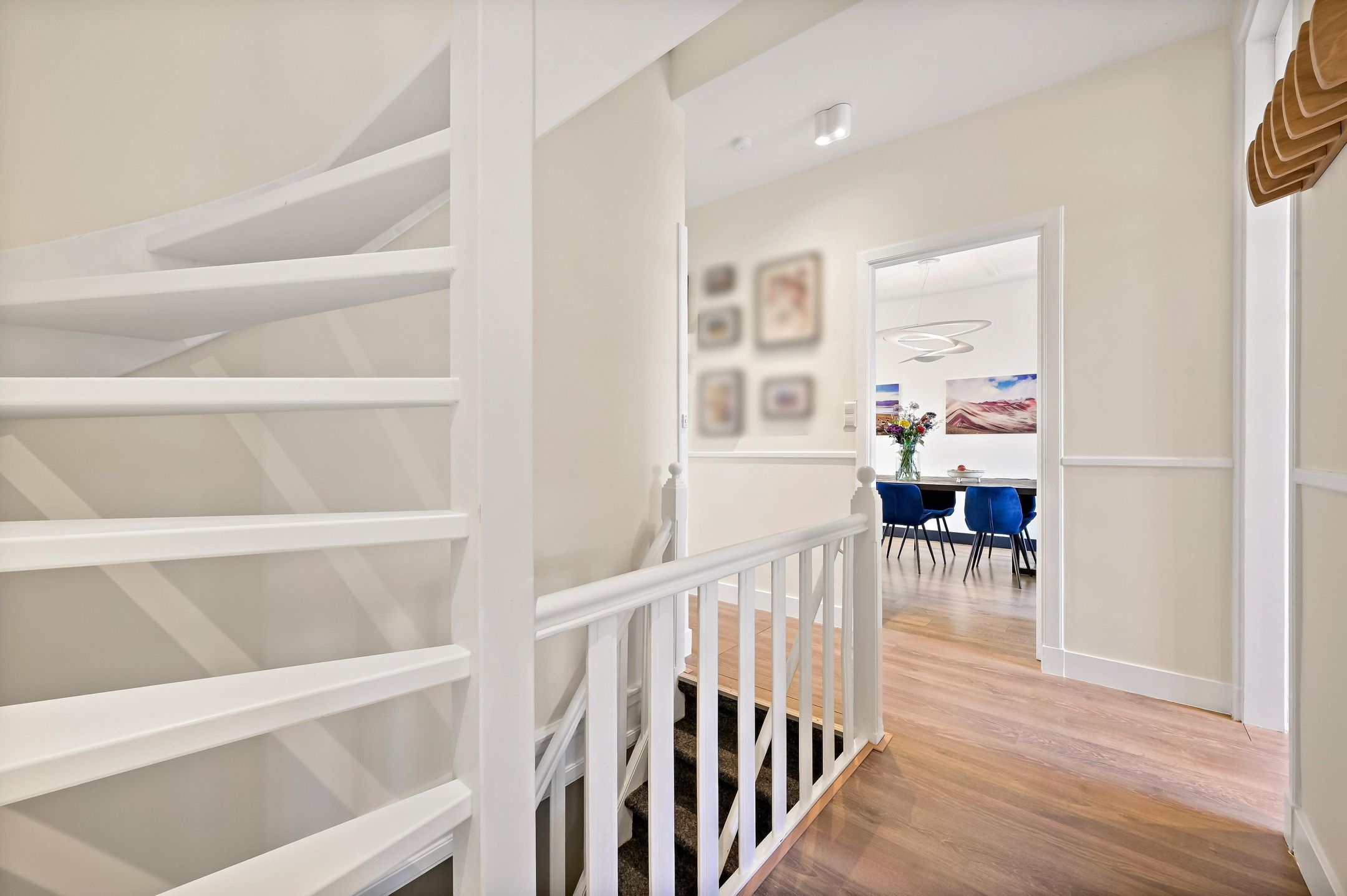 Photo 9 of van der Marckstraat 41