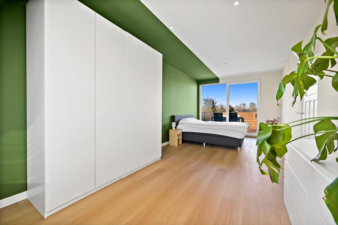 Photo 2 of van der Marckstraat 41