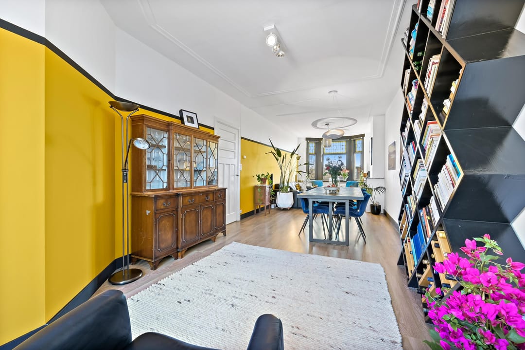 Photo 16 of van der Marckstraat 41