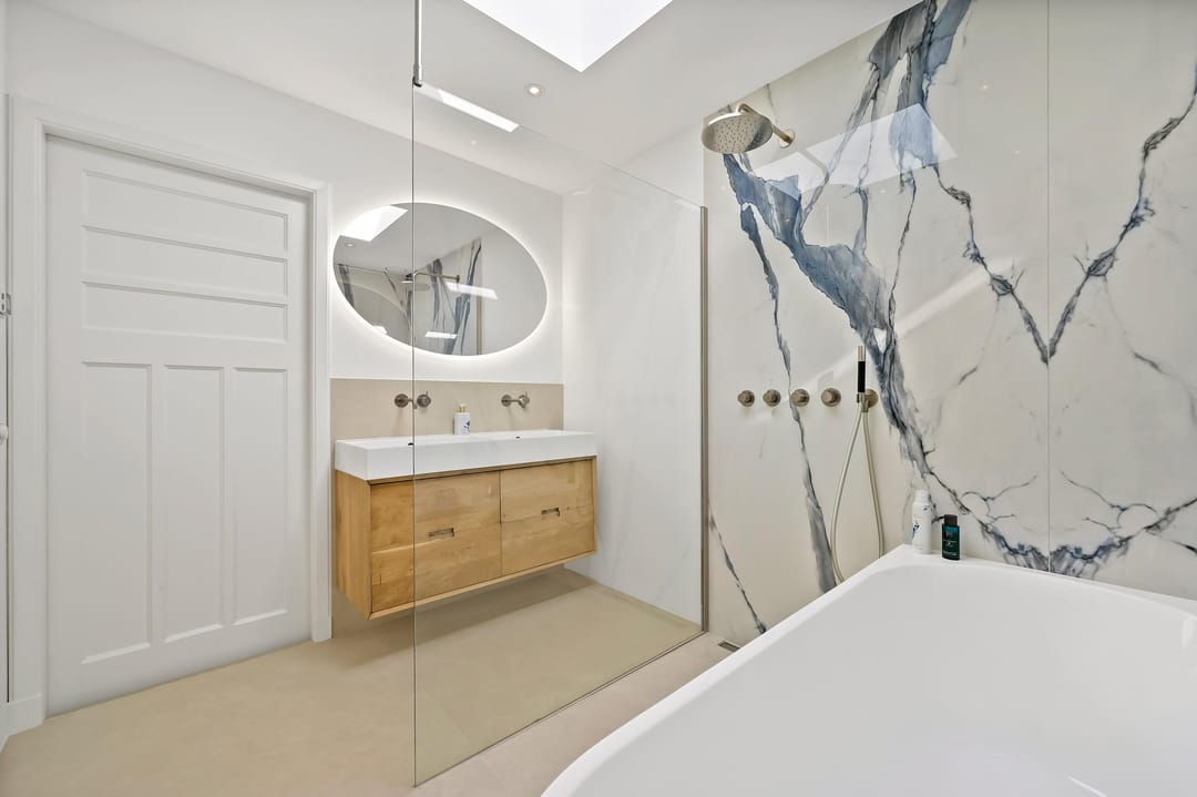 Photo 41 of van der Marckstraat 41