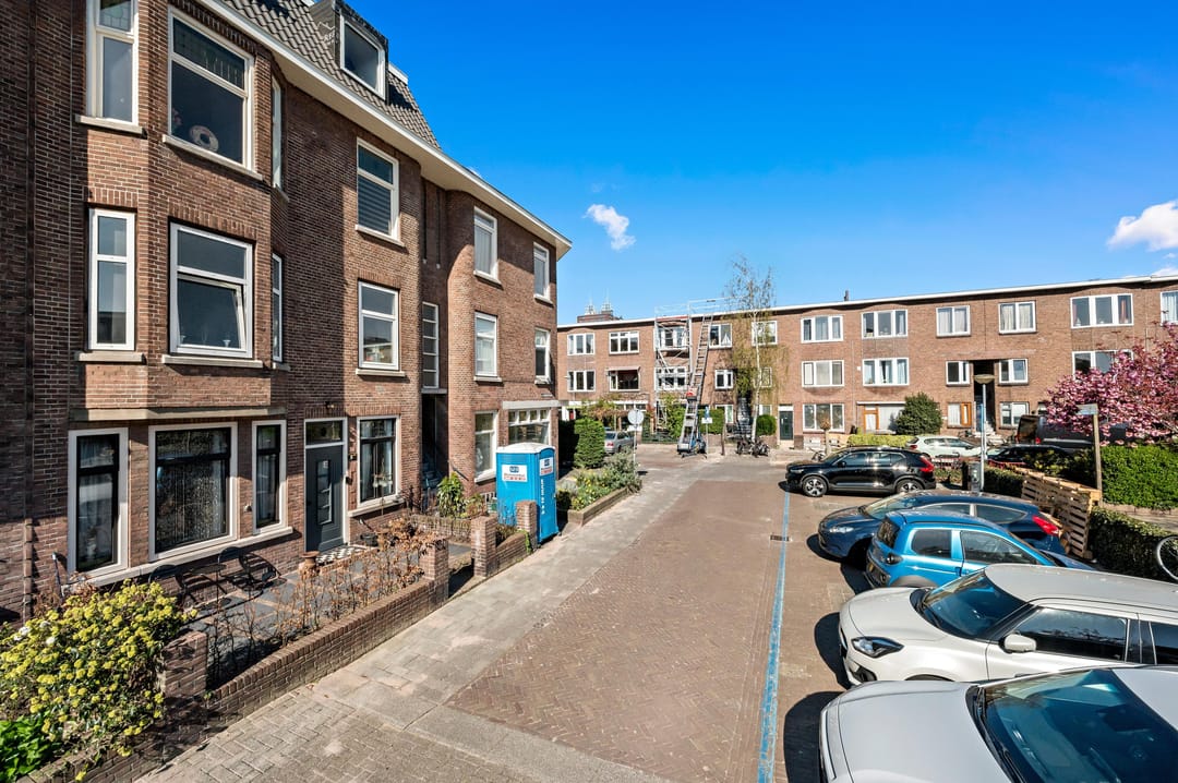 Photo 7 of van der Marckstraat 41