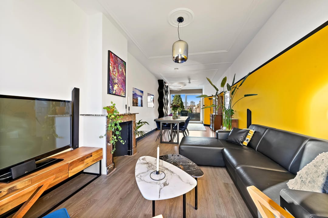 Photo 11 of van der Marckstraat 41