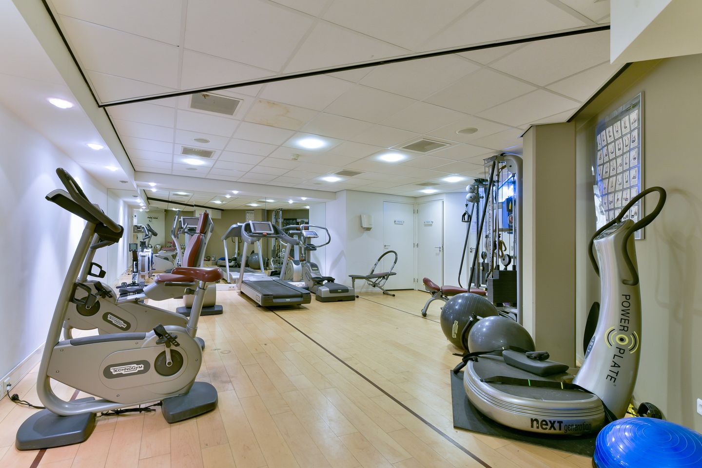 Foto 25 van Veendijk 1-A23