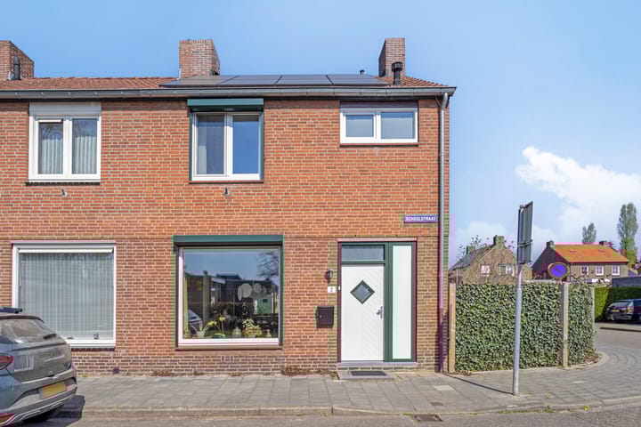 Foto 2 van Schoolstraat 2