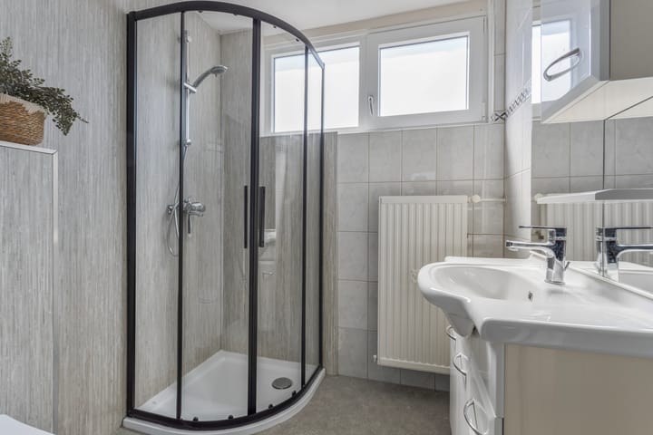 Foto 23 van Schoolstraat 2