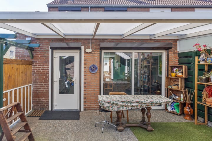 Foto 29 van Schoolstraat 2