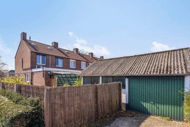 Foto 33 van Schoolstraat 2