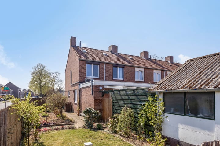 Foto 34 van Schoolstraat 2