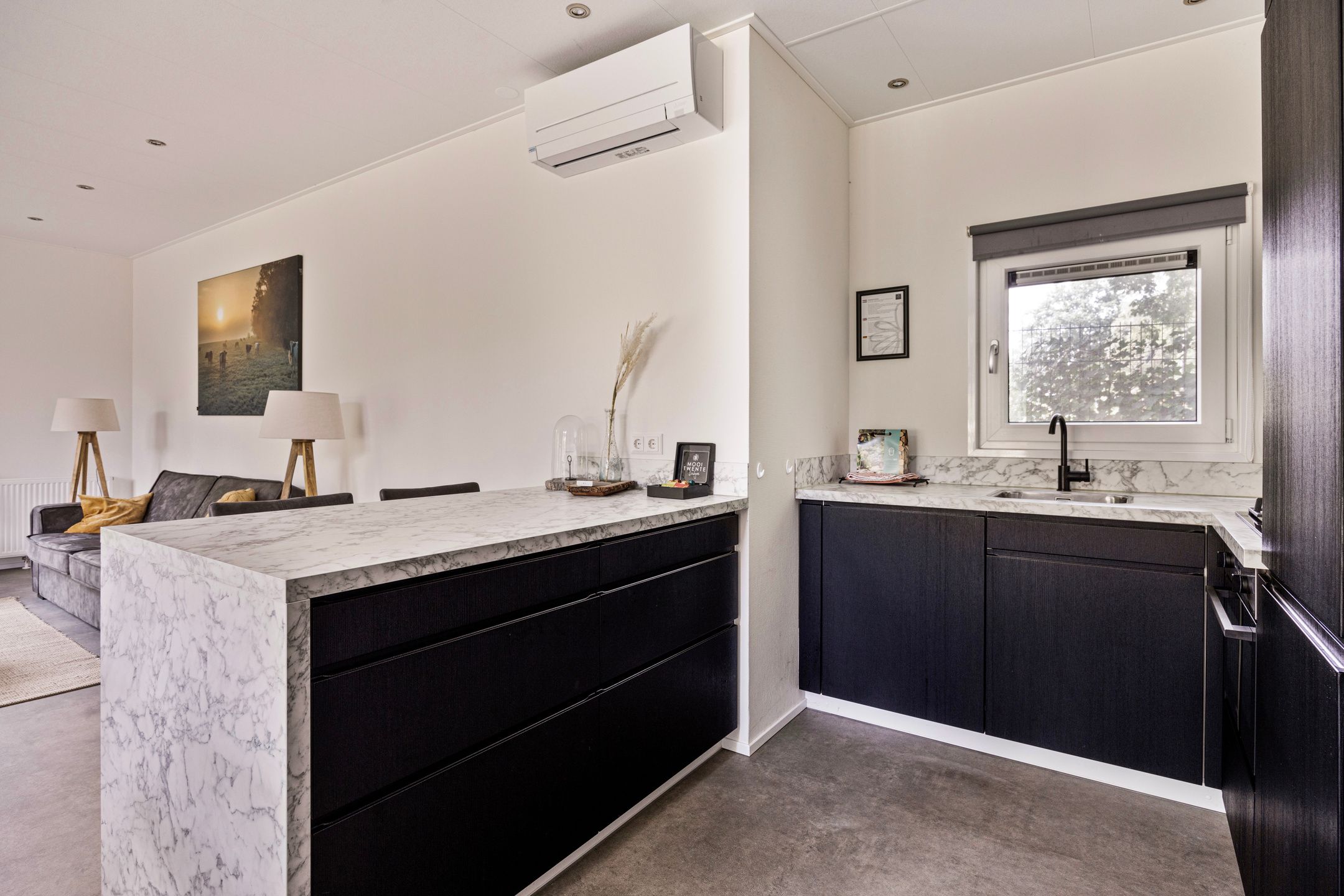 Foto 9 van Traasweg 5-M25