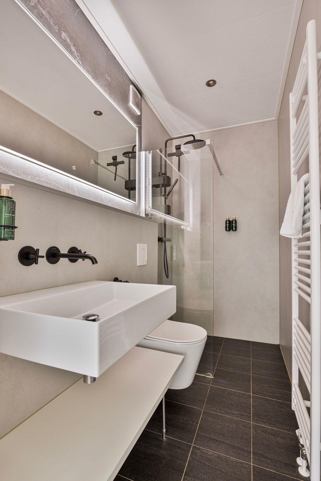 Foto 17 van Traasweg 5-M25